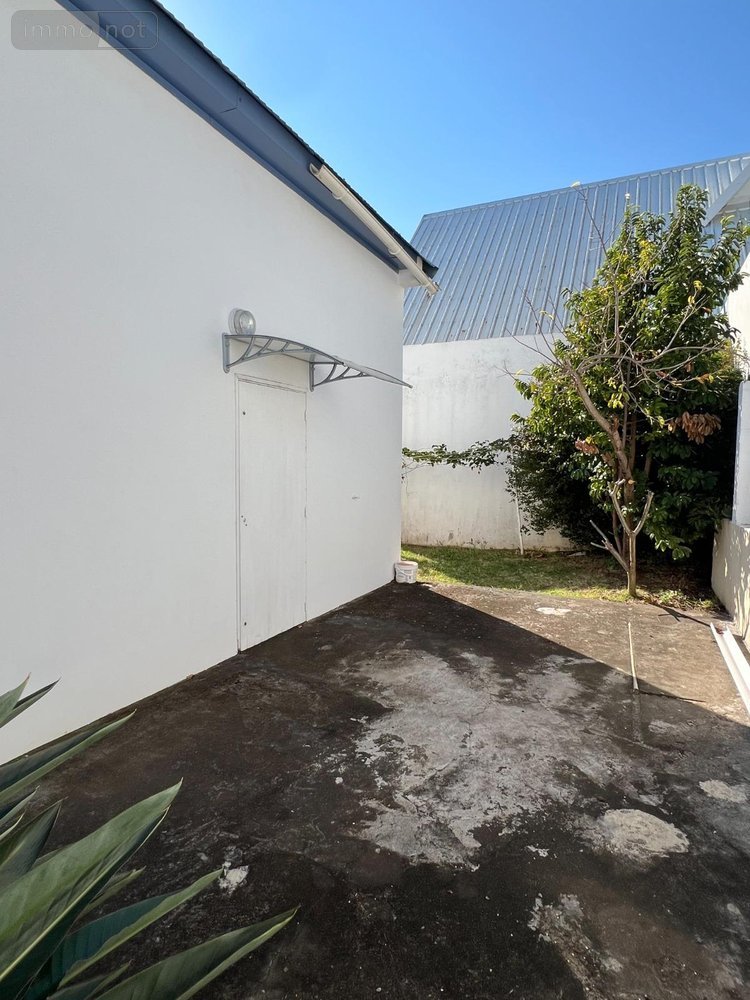 Maison a vendre Sainte-Clotilde 97490 Réunion 80 m2 4 pièces 280900 euros