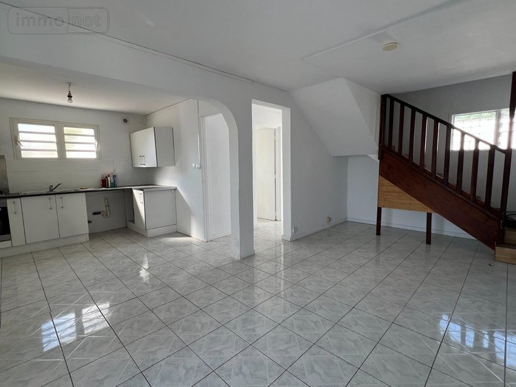 Maison a vendre Sainte-Clotilde 97490 Réunion 80 m2 4 pièces 280900 euros