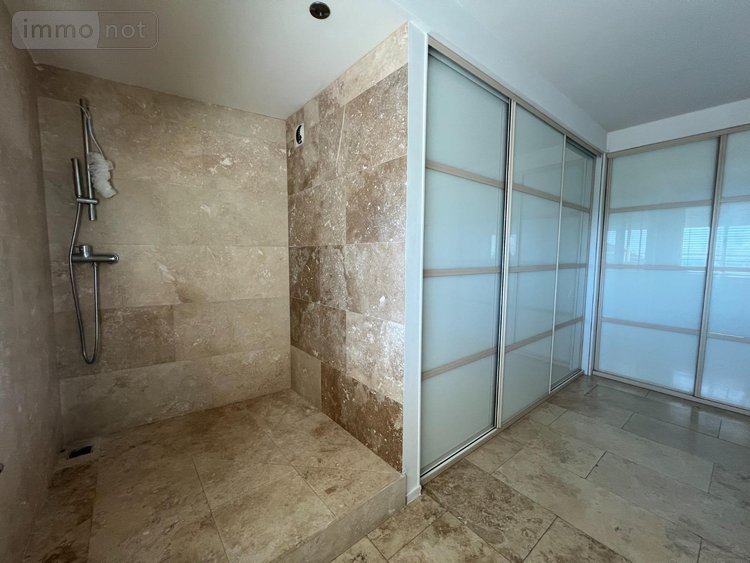 Appartement a vendre Saint-Denis 97400 Réunion 196 m2 4 pièces 698000 euros