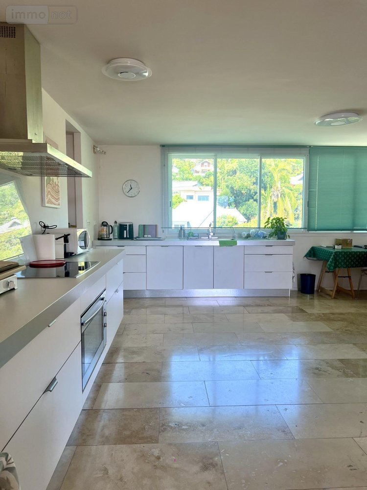 Appartement a vendre Saint-Denis 97400 Réunion 196 m2 4 pièces 698000 euros
