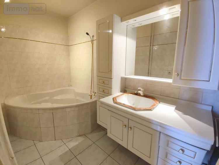 Appartement a vendre Sotteville-lès-Rouen 76300 Seine-Maritime 89 m2 4 pièces 146000 euros