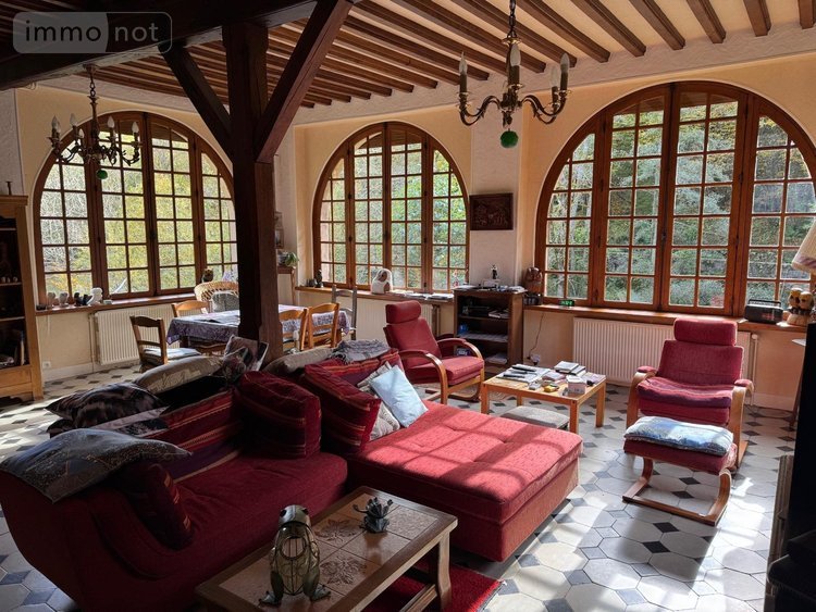 propriete a vendre Magny 89200 Yonne 230 m2 14 pièces 468000 euros