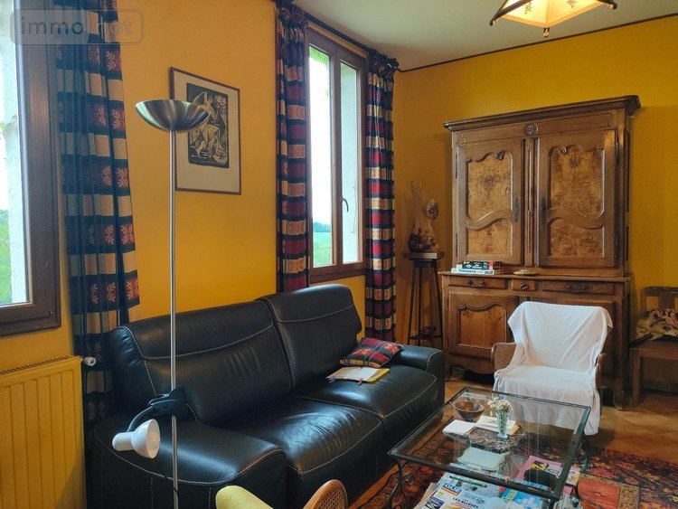 Maison a vendre La Clayette 71800 Saône-et-Loire 144 m2 7 pièces 275000 euros