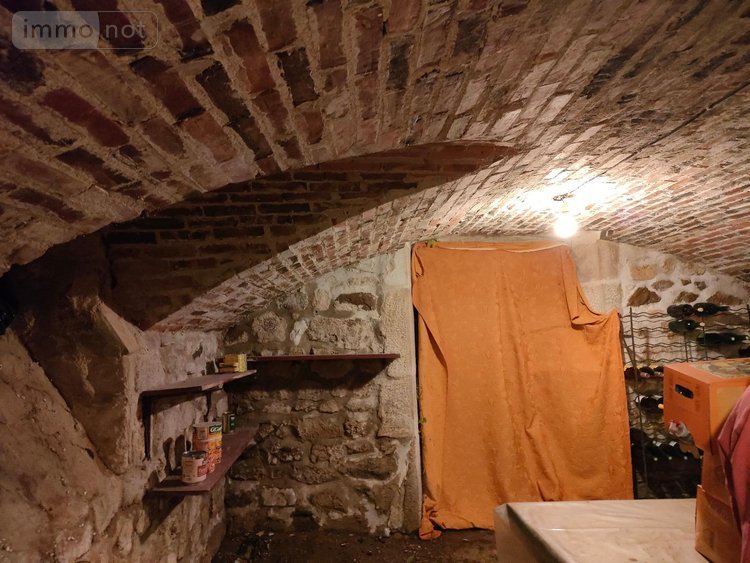 Maison a vendre La Clayette 71800 Saône-et-Loire 144 m2 7 pièces 294000 euros