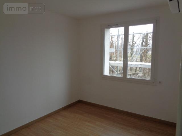 Location maison Saint-Germain-du-Plain 71370 Saône-et-Loire 88 m2 4 pièces 1075 euros