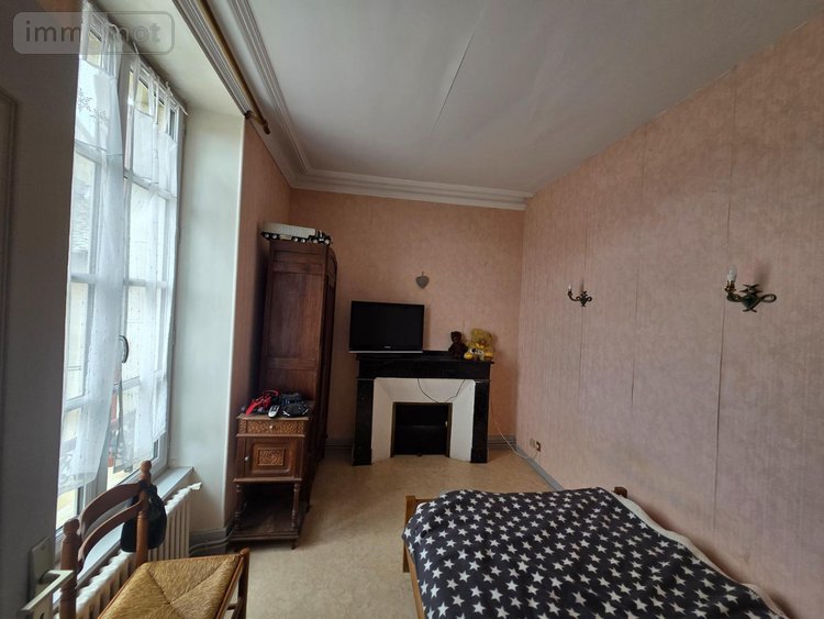 Immeuble a vendre Sauveterre-de-Rouergue 12800 Aveyron 241 m2  199500 euros