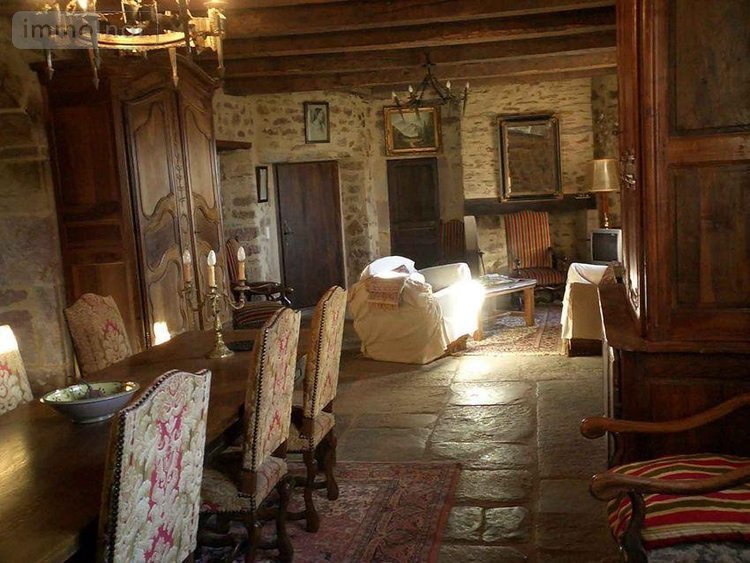 propriete a vendre Auzits 12390 Aveyron 200 m2 10 pièces 617600 euros