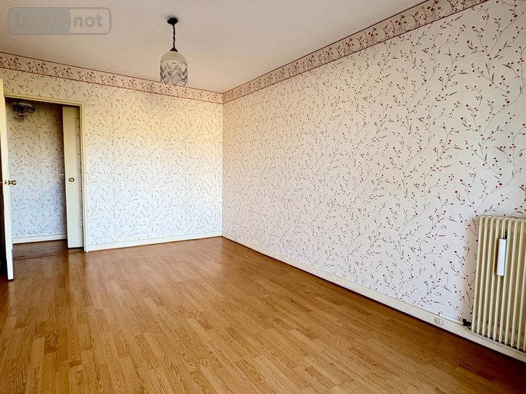 Appartement a vendre Rambouillet 78120 Yvelines 76 m2 3 pièces 199000 euros