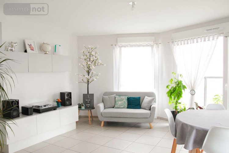 Appartement a vendre Vaulx-en-Velin 69120 Rhône 67 m2 3 pièces 248000 euros