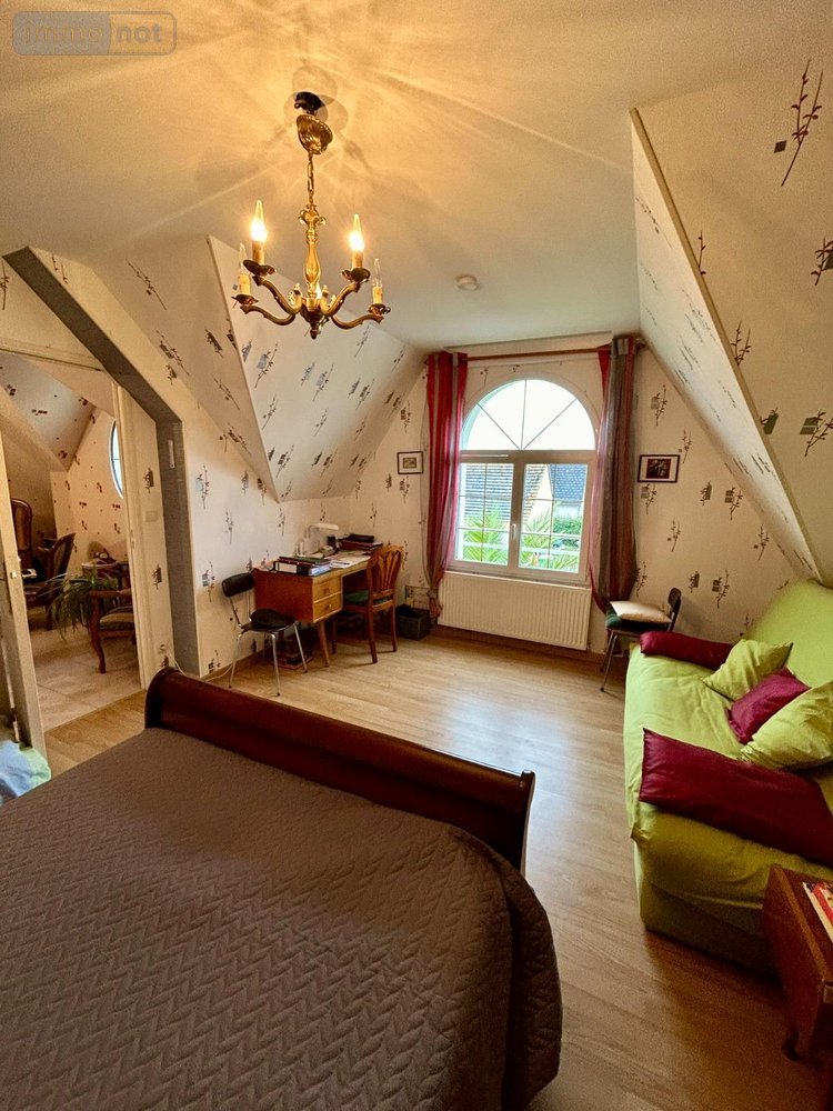 Maison a vendre Mulsanne 72230 Sarthe 190 m2  373240 euros