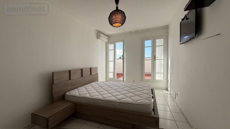 Location appartement Saint-Denis 97400 Réunion 90 m2 3 pièces 1400 euros