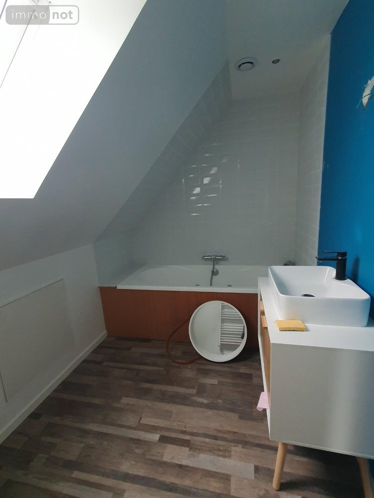 Location maison La Chapelle-du-Bois 72400 Sarthe 90 m2 4 pièces 785 euros