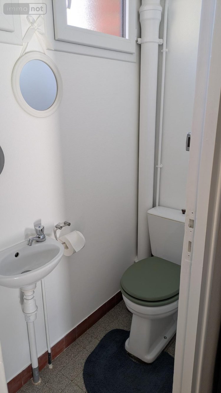 Location maison Valognes 50700 Manche 66 m2 4 pièces 990 euros