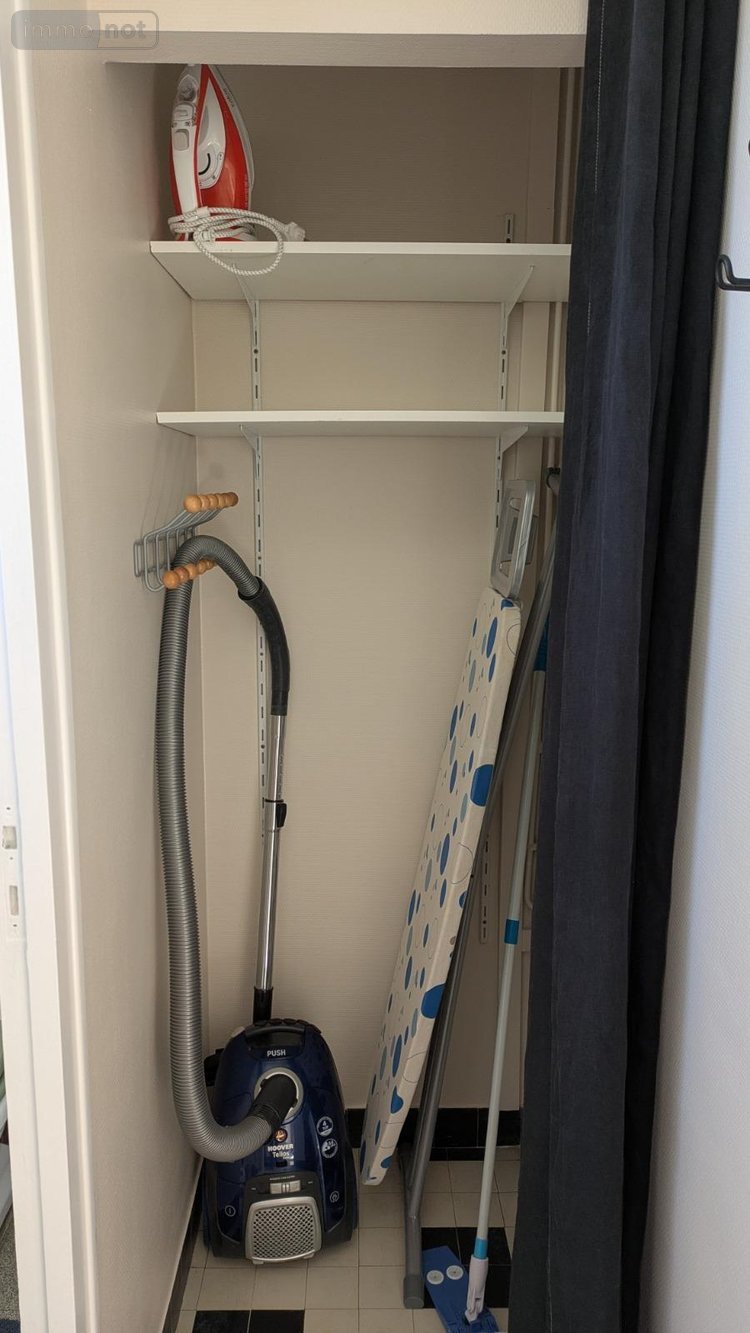 Location maison Valognes 50700 Manche 66 m2 4 pièces 990 euros