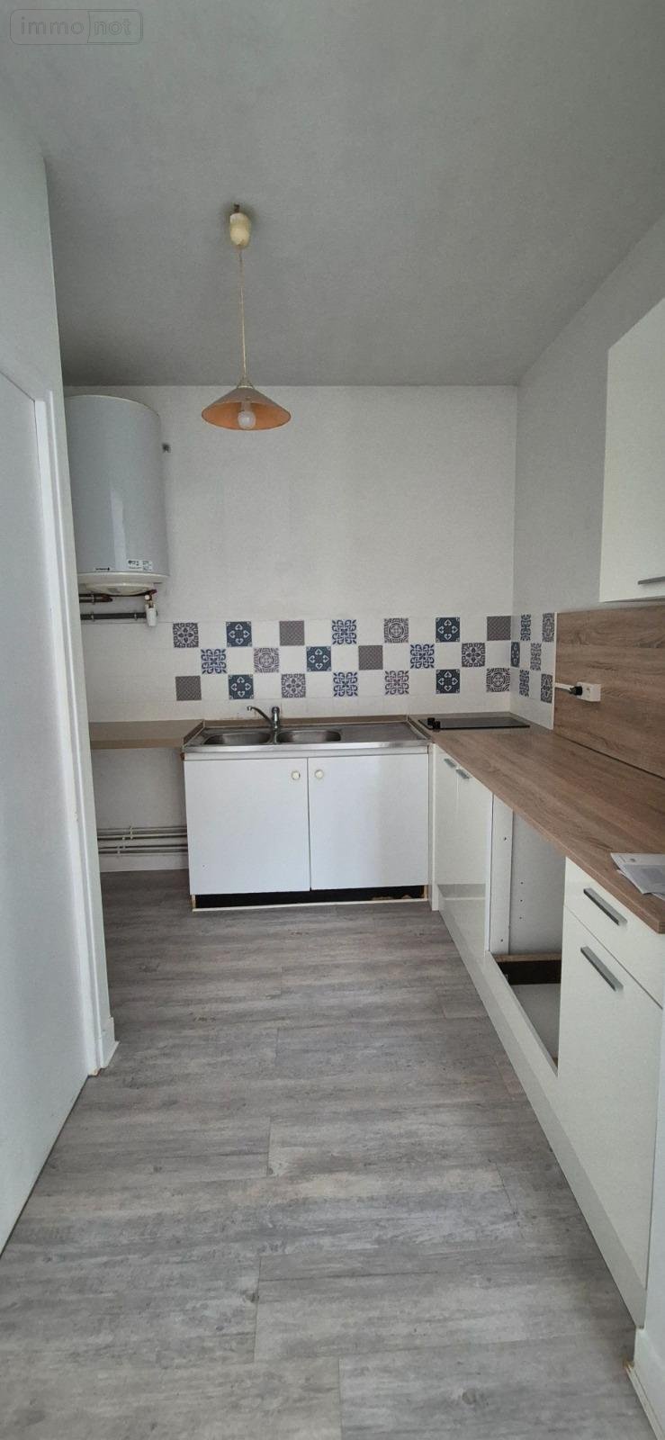 Immeuble a vendre La-Ferté-Bernard 72400 Sarthe 180 m2  179400 euros