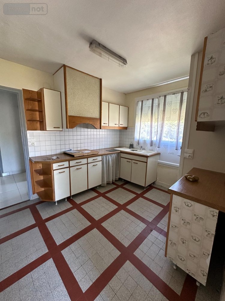 Location maison Avallon 89200 Yonne 74 m2 4 pièces 750 euros