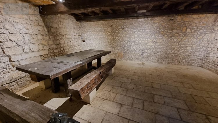 Maison a vendre Jonzac 17500 Charente-Maritime 182 m2 8 pièces 262500 euros