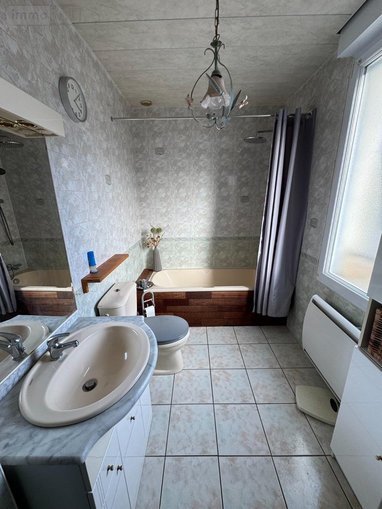 Maison a vendre Pont-de-Buis-lès-Quimerch 29590 Finistère 111 m2 5 pièces 198550 euros