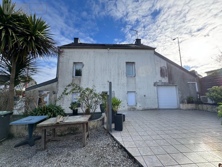 Maison a vendre Pont-de-Buis-lès-Quimerch 29590 Finistère 111 m2 5 pièces 198550 euros