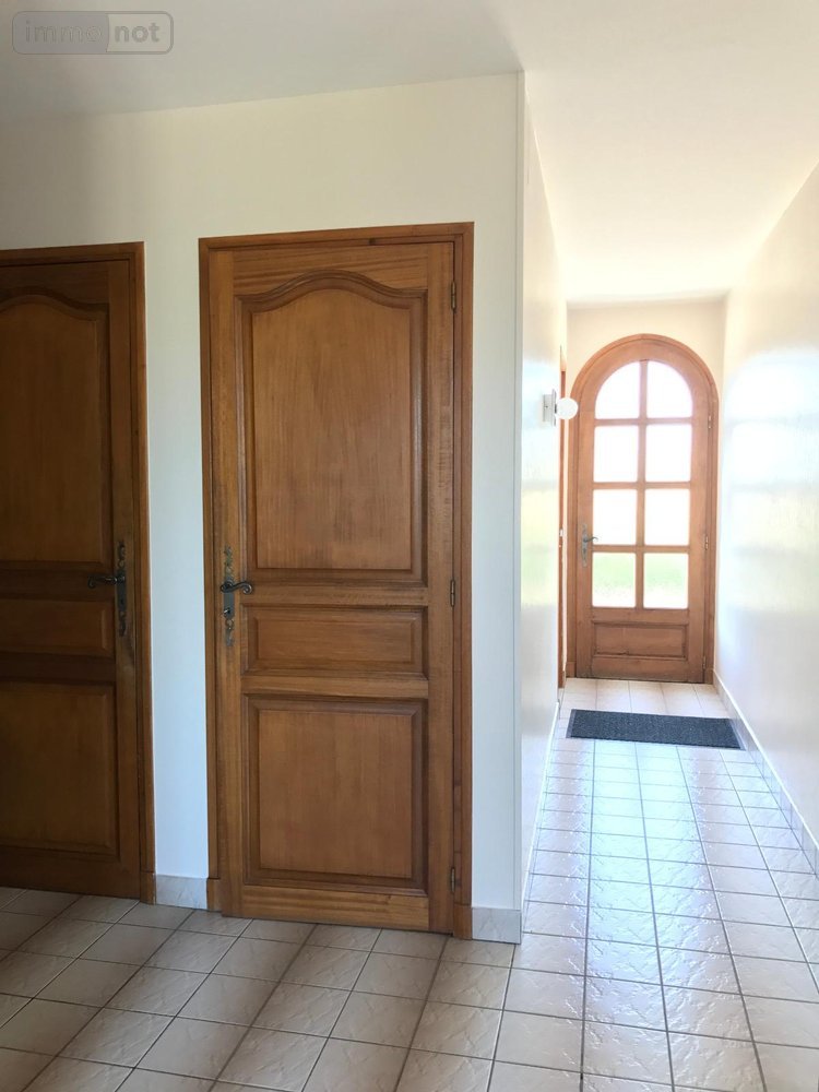Location maison Chassenard 03510 Allier 188 m2 8 pièces 750 euros