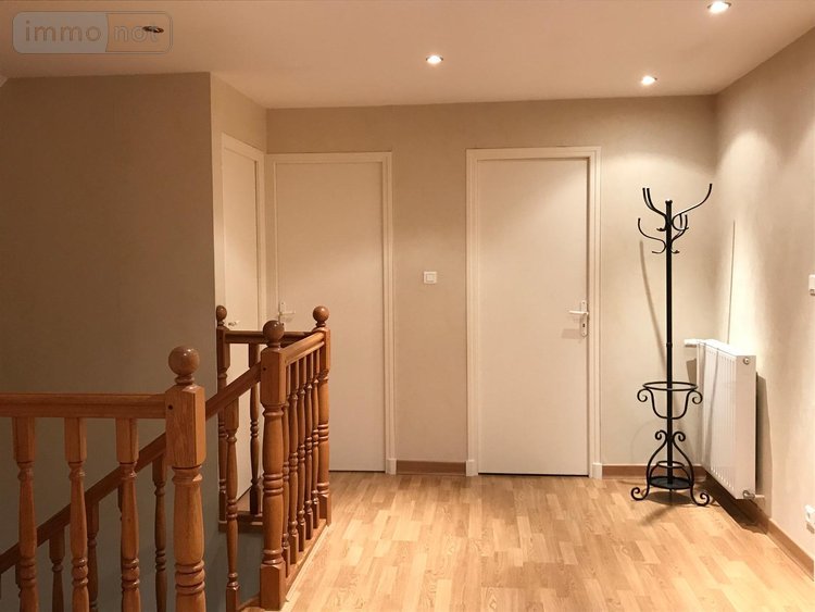 Location maison Chassenard 03510 Allier 188 m2 8 pièces 750 euros