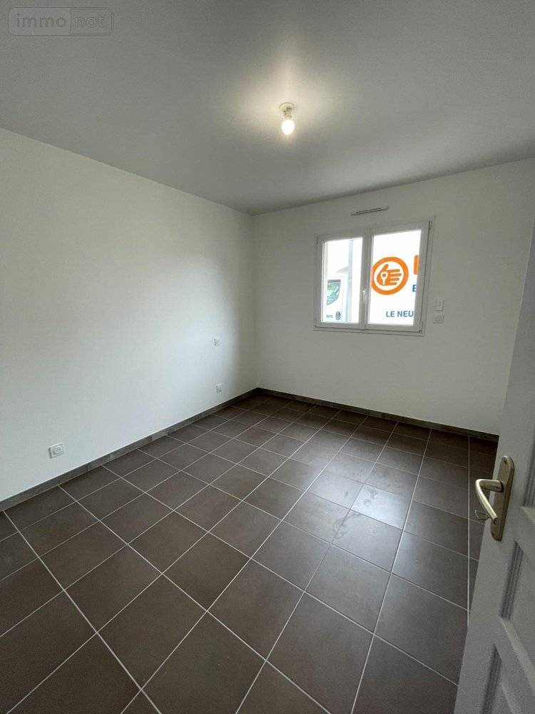 Location maison Le Neubourg 27110 Eure 92 m2 4 pièces 990 euros