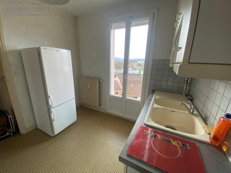 Location appartement Charnay-lès-Mâcon 71850 Saône-et-Loire 70 m2 3 pièces 680 euros