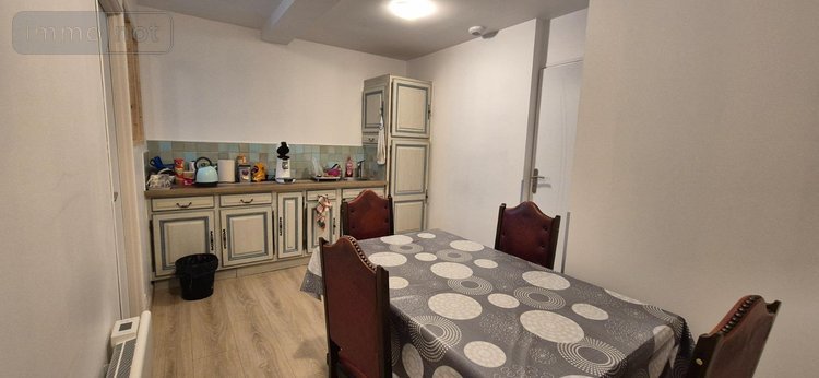 Fonds et murs commerciaux a vendre Cherré-Au 72400 Sarthe 520 m2  267800 euros