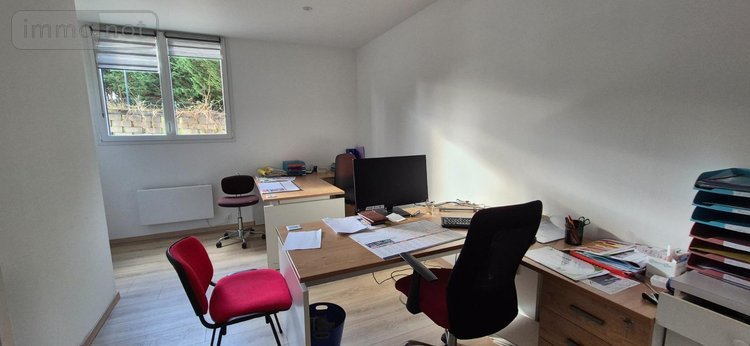 Fonds et murs commerciaux a vendre Cherré-Au 72400 Sarthe 520 m2  267800 euros