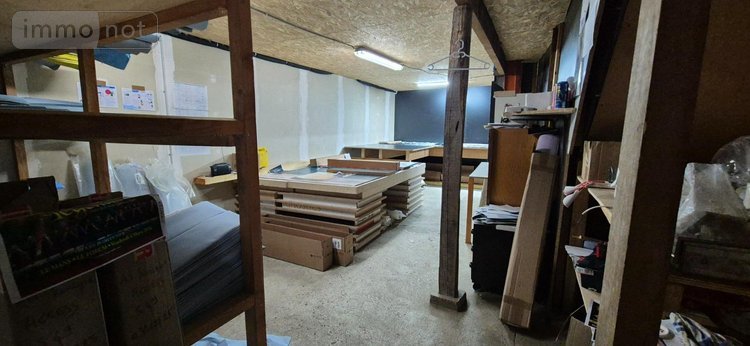 Fonds et murs commerciaux a vendre Cherré-Au 72400 Sarthe 520 m2  267800 euros
