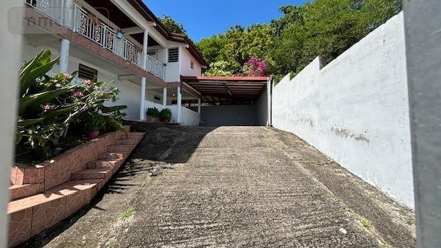 Maison a vendre Sainte-Luce 97228 Martinique 200 m2 7 pièces 395000 euros