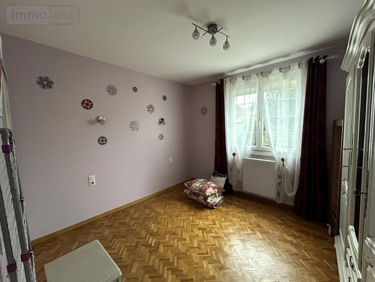 Maison a vendre La Chapelle-Saint-Aubin 72650 Sarthe 101 m2 7 pièces 231760 euros