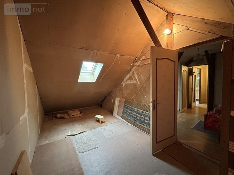 Maison a vendre La Chapelle-Saint-Aubin 72650 Sarthe 101 m2 7 pièces 231760 euros