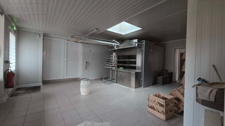 Fonds et murs commerciaux a vendre Blondefontaine 70500 Haute-Saône 120 m2  220000 euros