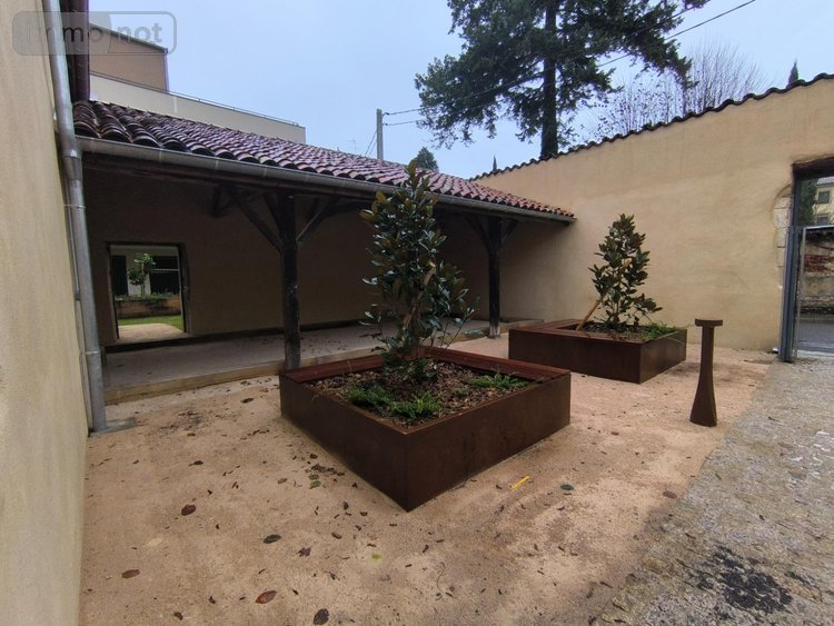 Location appartement Bourg-en-Bresse 01000 Ain 73 m2 3 pièces 940 euros