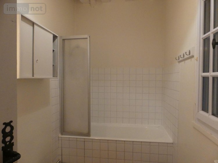 Location propriete Plasnes 27300 Eure 305 m2 8 pièces 1326 euros