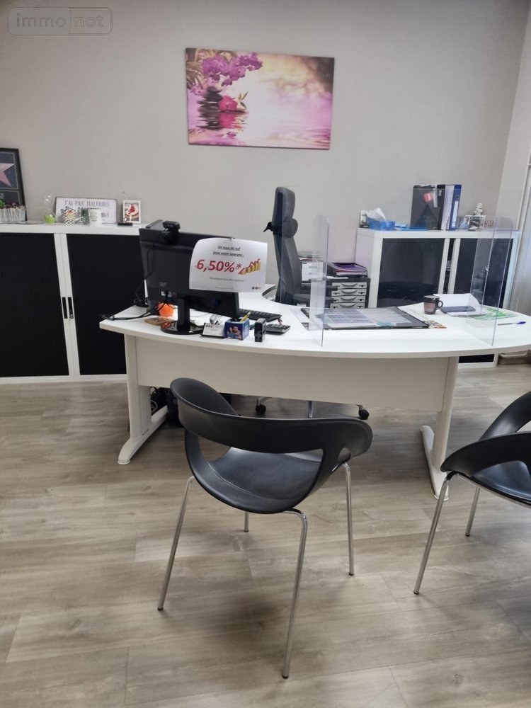 Immeuble a vendre Cosne-Cours-sur-Loire 58200 Nièvre 244000 m2  262500 euros