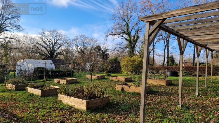 Maison a vendre Paray-le-Monial 71600 Saône-et-Loire 300 m2 14 pièces 700000 euros