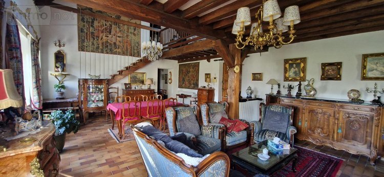Maison a vendre Paray-le-Monial 71600 Saône-et-Loire 300 m2 14 pièces 598000 euros
