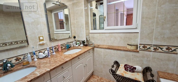 Maison a vendre Paray-le-Monial 71600 Saône-et-Loire 300 m2 14 pièces 598000 euros