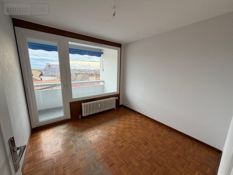 Location appartement Chalon-sur-Saône 71100 Saône-et-Loire 92 m2 4 pièces 990 euros