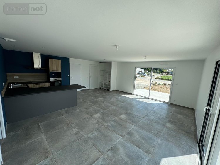 Location maison Bourgvallées 50750 Manche 88 m2 4 pièces 980 euros