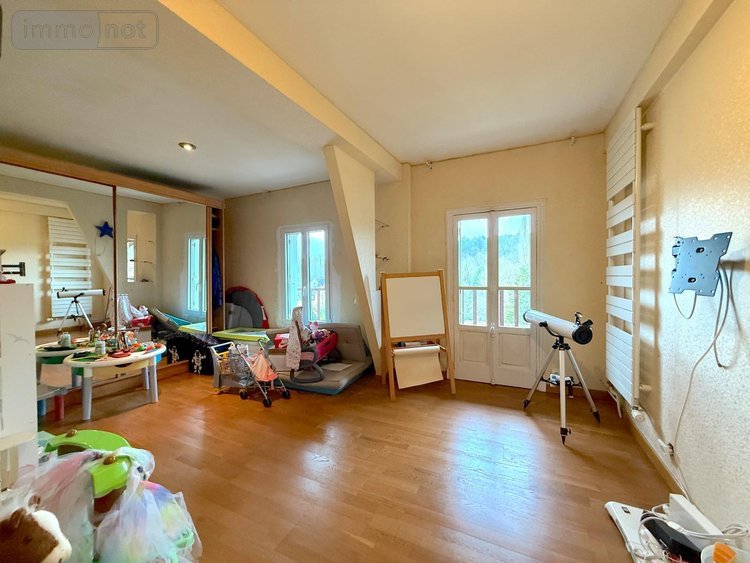 Maison a vendre Saclas 91690 Essonne 140 m2 5 pièces 280000 euros