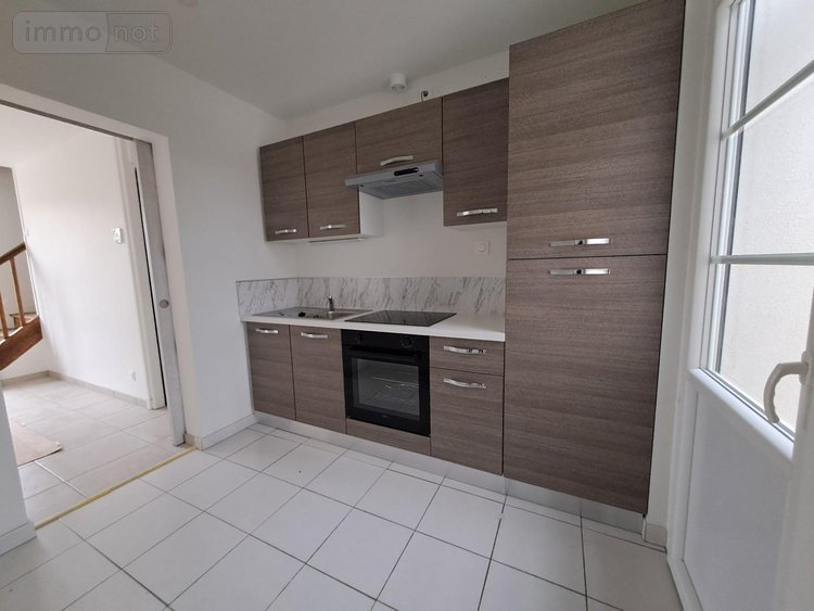 Location maison Port-Jérôme-sur-Seine 76330 Seine-Maritime 85 m2 4 pièces 989 euros