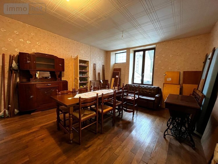 Maison a vendre Nogent 52800 Haute-Marne 272 m2 9 pièces 116600 euros