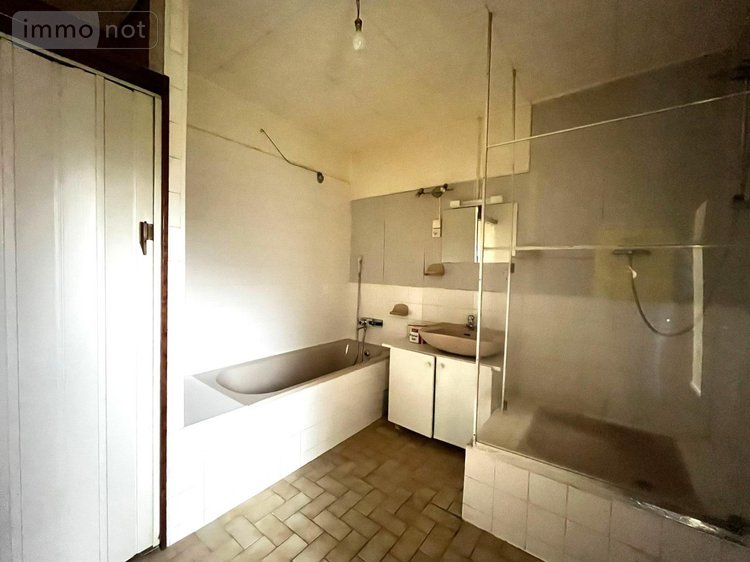 Maison a vendre Nogent 52800 Haute-Marne 272 m2 9 pièces 116600 euros