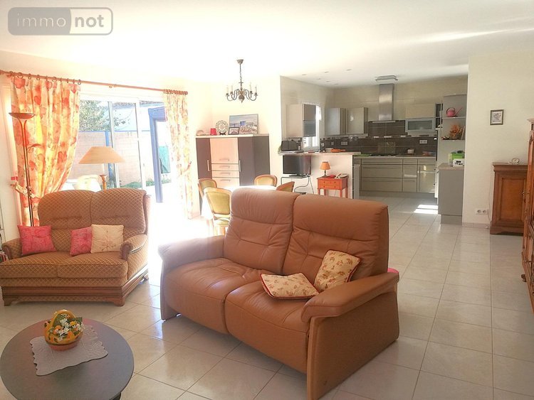 Maison a vendre Marennes-Hiers-Brouage 17320 Charente-Maritime 109 m2 4 pièces 302900 euros