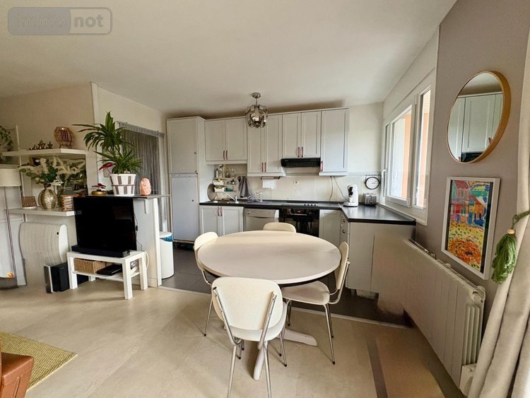 Appartement a vendre Guyancourt 78280 Yvelines 81 m2 4 pièces 299000 euros