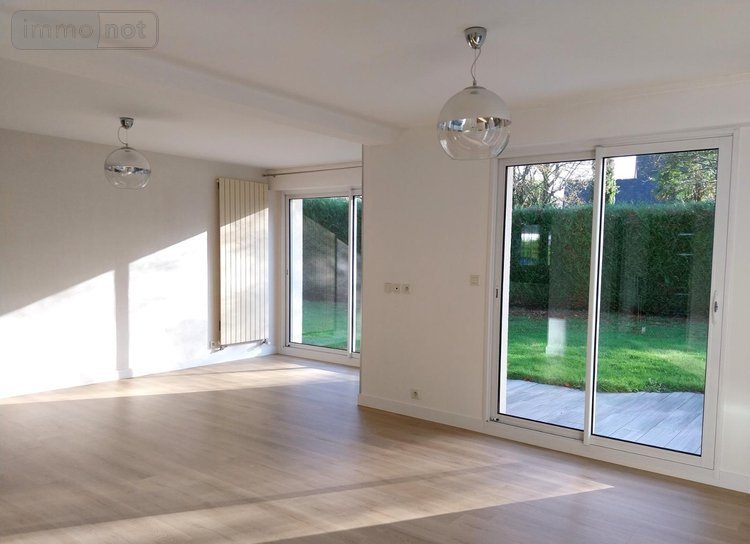 Location maison Bruz 35170 Ille-et-Vilaine 164 m2  1760 euros