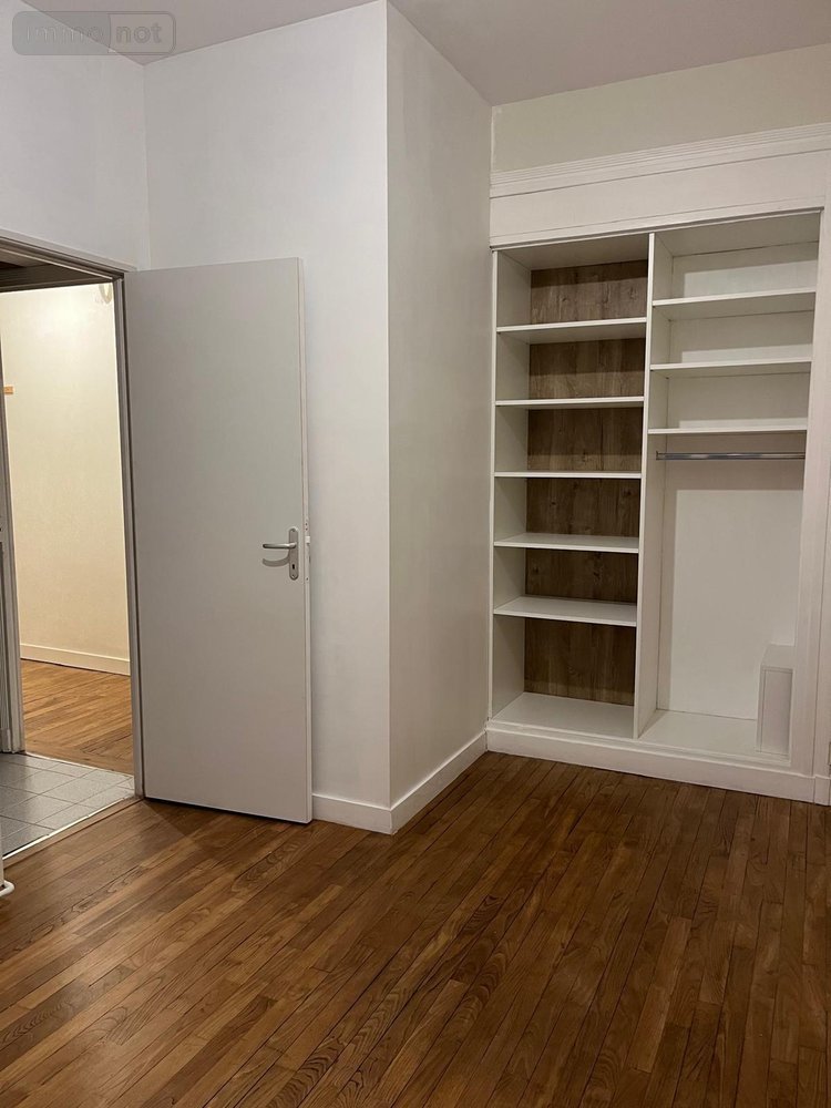 Location appartement Rennes 35000 Ille-et-Vilaine 47 m2 3 pièces 820 euros